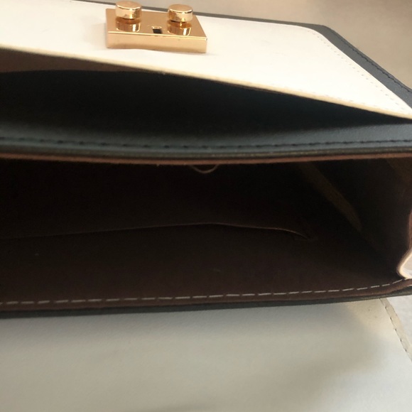 Lovely Rectangular leather crossbody bag - Picture 6 of 6